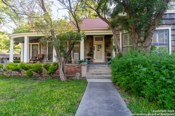 529 N High, Uvalde, TX 78801