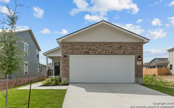 749 Whitman Street, New Braunfels, TX 78130