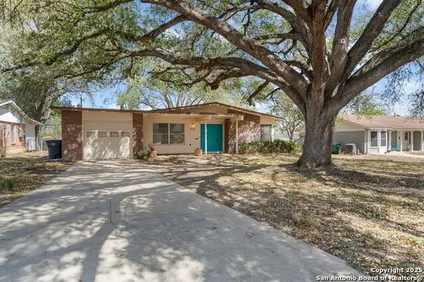 435 Harcourt Avenue, San Antonio, TX 78223
