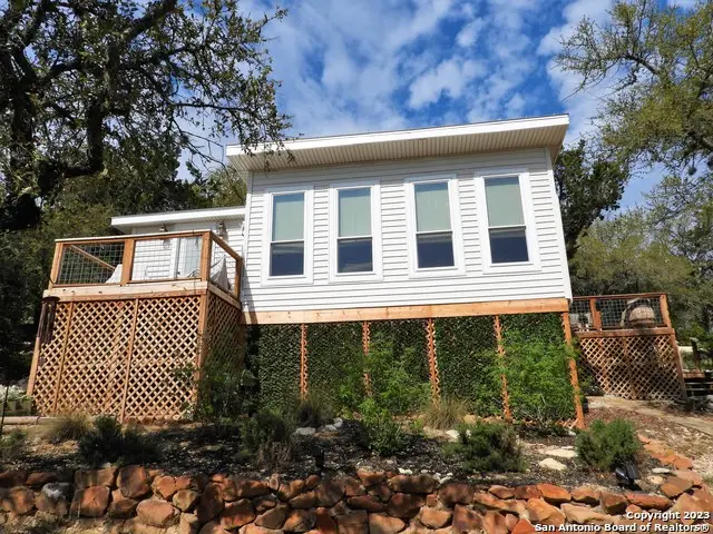 171 Sunset Drive, Lakehills, TX 78063 - Image #1