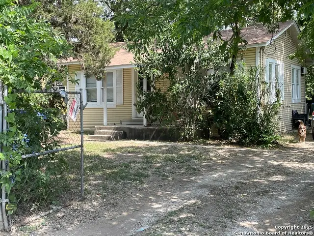 515 Lincolnshire Drive, San Antonio, TX 78220 - Image #3