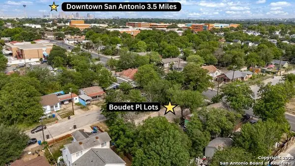 104 Boudet Pl, San Antonio, TX 78203