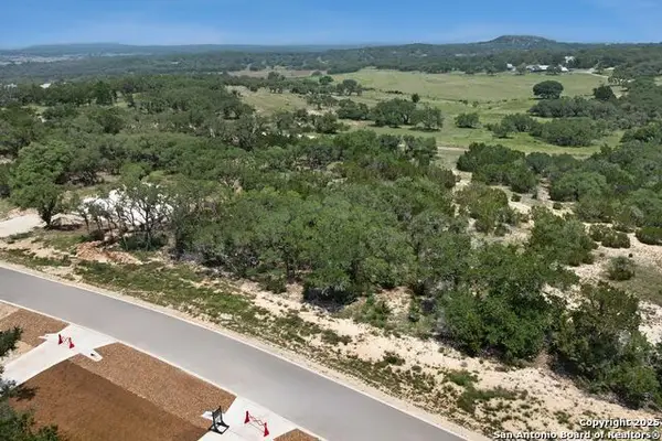 676 Travis Forest, Bulverde, TX 78163