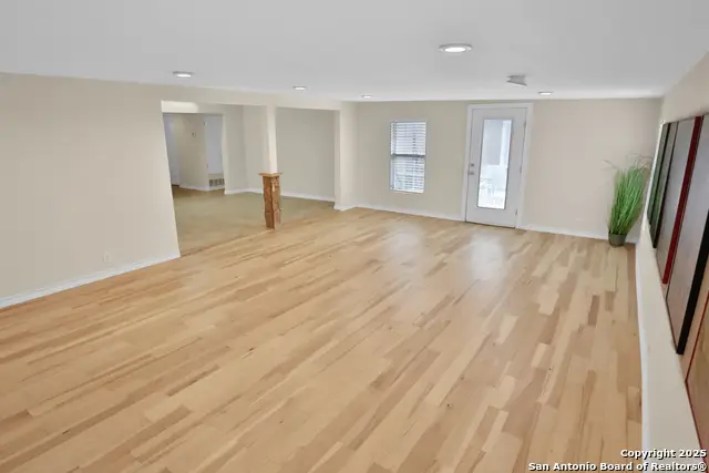 230 Tammy Dr, San Antonio, TX 78216 - Image #3