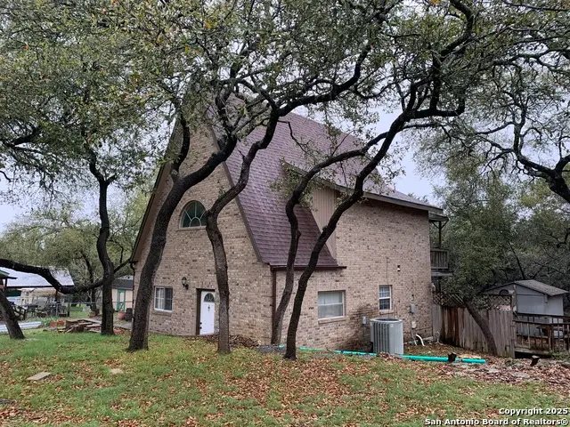 1076 Eastview, Canyon Lake, TX 78133 - Image #3