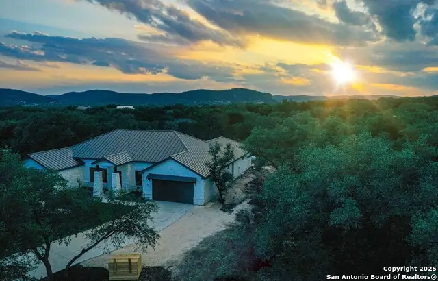 34 Lazy Day, Concan, TX 78838 - Image #1