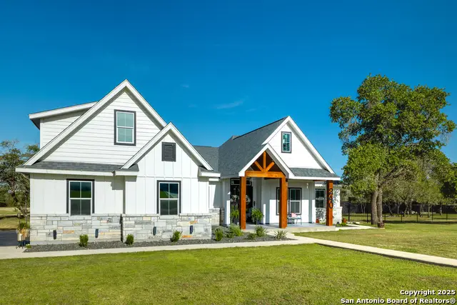 240 Eaglerock, Poteet, TX 78065 - Image #3