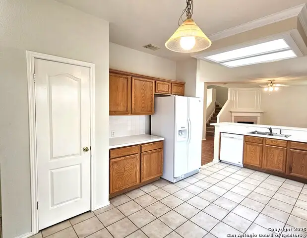 237 Tapwood Ln, Cibolo, TX 78108 - Image #3