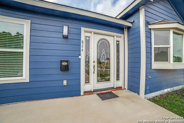 824 Elmwood, San Antonio, TX 78212 - Image #3