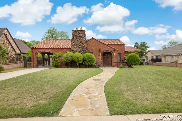 2150 W Summit Avenue, San Antonio, TX 78201 - Image #1