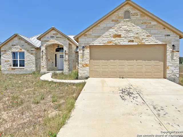 200 Lakeview Cir, La Vernia, TX 78121 - Image #3