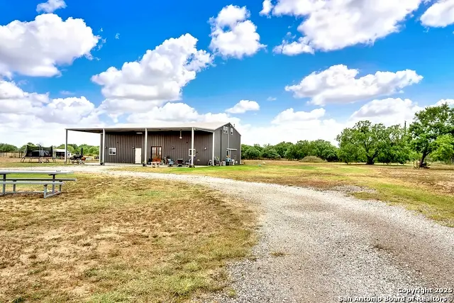 757 Joy, Floresville, TX 78114 - #2