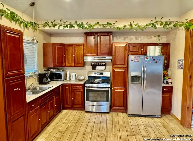 22739 Lazy Stream, Elmendorf, TX 78112 - Image #3