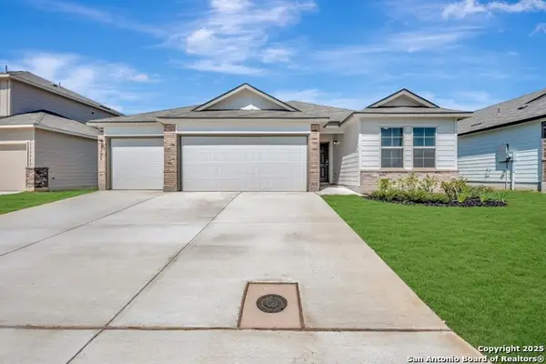 1128 Limestone Ridge, Seguin, TX 78155