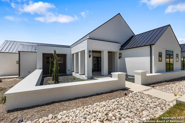 9527 Midsomer Place, San Antonio, TX 78255 - Image #3