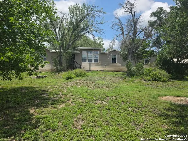 7940 County Road 279, Rio Medina, TX 78066 - Image #2