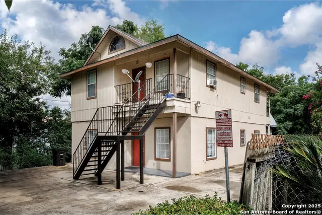 2313 Fresno, San Antonio, TX 78201 - Image #3