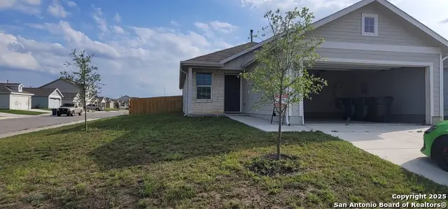 10814 Prusiner, Converse, TX 78109 - Image #1