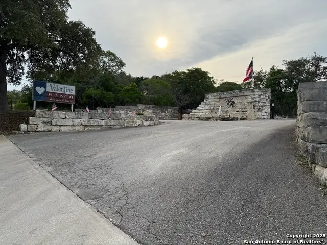 431 Private Road 1706, Helotes, TX 78023 - Image #2