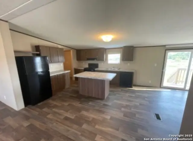 312 Maravillas, Pleasanton, TX 78064 - Image #3