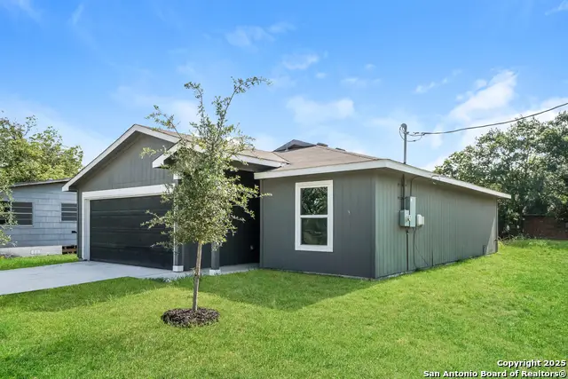 1701 Guadalupe, Seguin, TX 78155 - #3