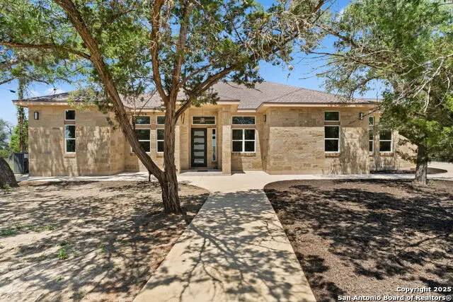 1424 Cattail Dr, Canyon Lake, TX 78133 - #1