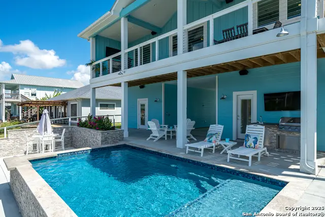 107 Windjammer, Rockport, TX 78382 - Image #2