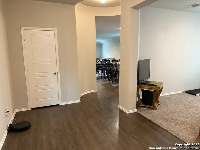 6874 Comanche Cougar, San Antonio, TX 78233 - Image #3