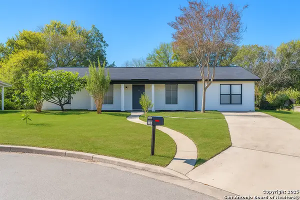 7630 Sage Oak St, Live Oak, TX 78233