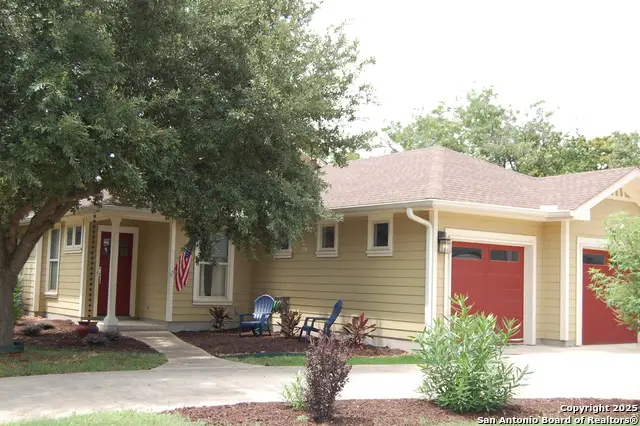 518 Ogrady, Boerne, TX 78006 - Image #1