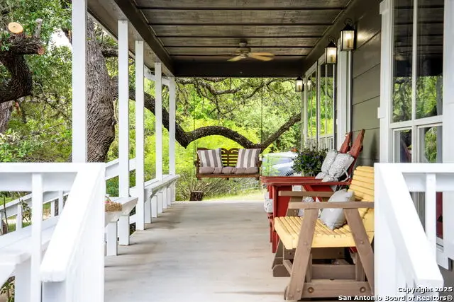 782 Appaloosa, Fischer, TX 78623 - Image #1