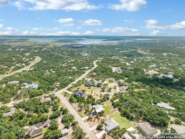 381 Monarch, Canyon Lake, TX 78133 - Image #3