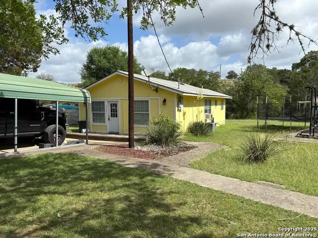 952 Madrona Rd., Pipe Creek, TX 78063 - Image #2