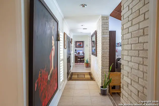 327 Stonewood, San Antonio, TX 78216 - Image #3