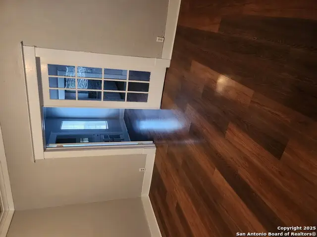 1137 W Magnolia, San Antonio, TX 78201 - Image #3