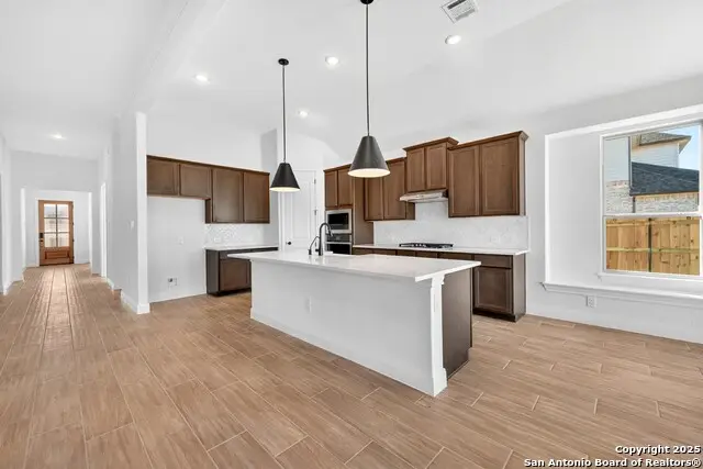 5823 Provo Place, San Antonio, TX 78263 - Image #3