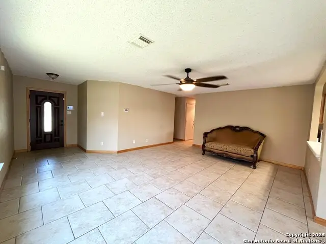 8034 Chestnut Ash Dr, Converse, TX 78109 - Image #3