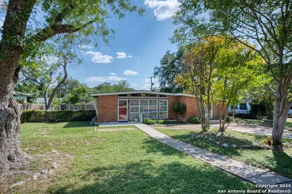 106 Bella Vista, San Antonio, TX 78228