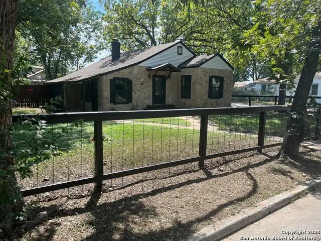 520 Frost, San Antonio, TX 78201 - Image #2