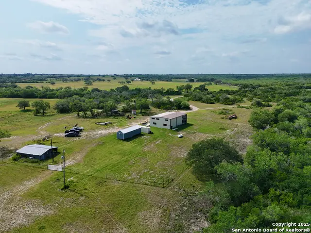 4552 Mineral Cemetary Rd, Beeville, TX 78102 - Image #1