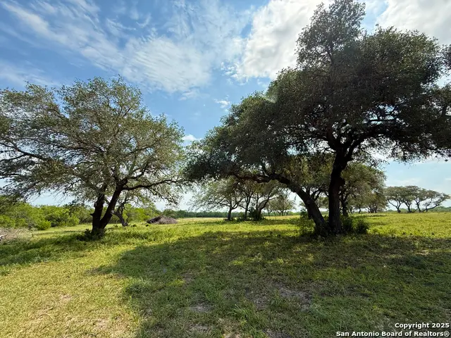 4552 Mineral Cemetary Rd, Beeville, TX 78102 - Image #2