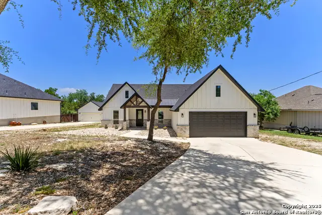 1101 Persimmon, Fischer, TX 78623 - Image #3