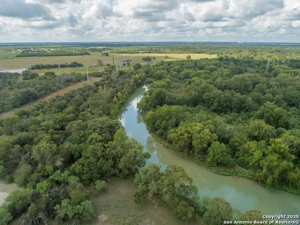000 Fm 766, Cuero, TX 77954