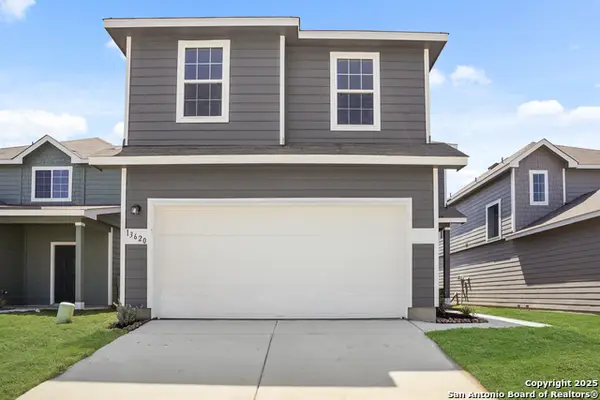 13620 Helton Pass, St Hedwig, TX 78152