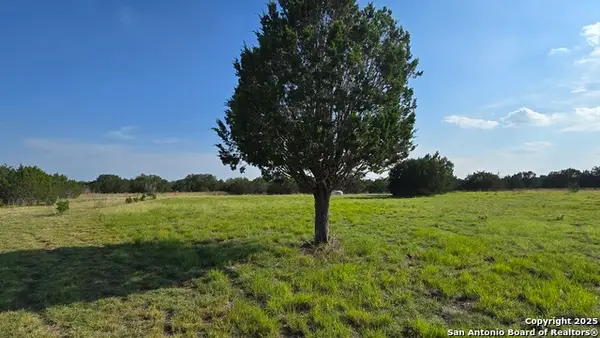 LOT 4 Settlers, Bandera, TX 78003