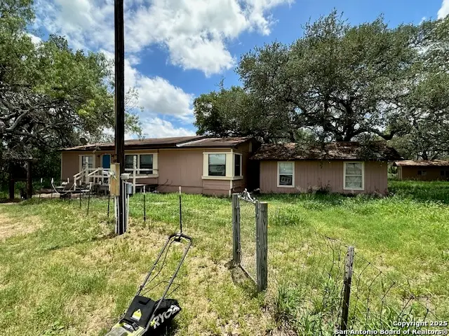 7525 N Highway 16, Poteet, TX 78065 - Image #3