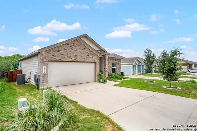 13215 Turnesa Terrace, San Antonio, TX 78221 - Image #3