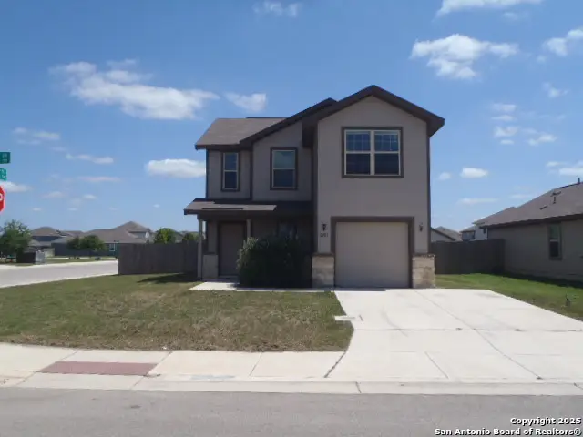 2201 Wirtz, Seguin, TX 78155 - Image #2