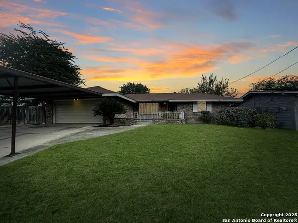 3923 Maxine, San Antonio, TX 78228