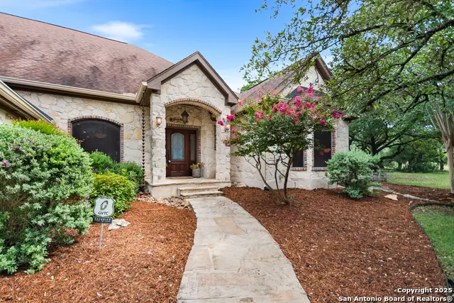 106 Oak Meadow Ln, Boerne, TX 78006 - #1